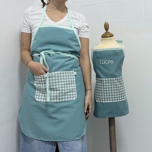 DELANTAL BÁSICO AZUL PERSONALIZADO